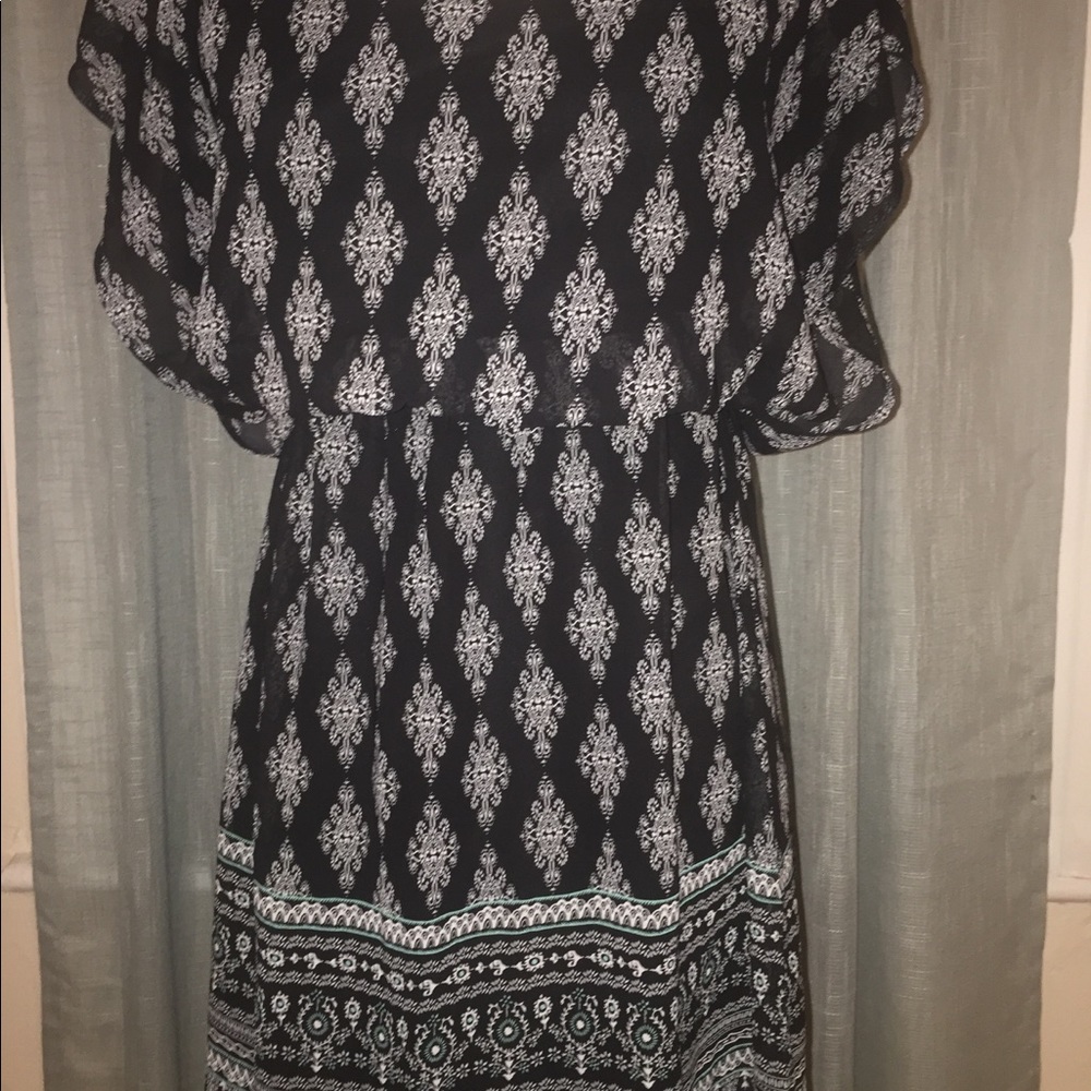 Charming Charlie Dress - Picture 4 of 4